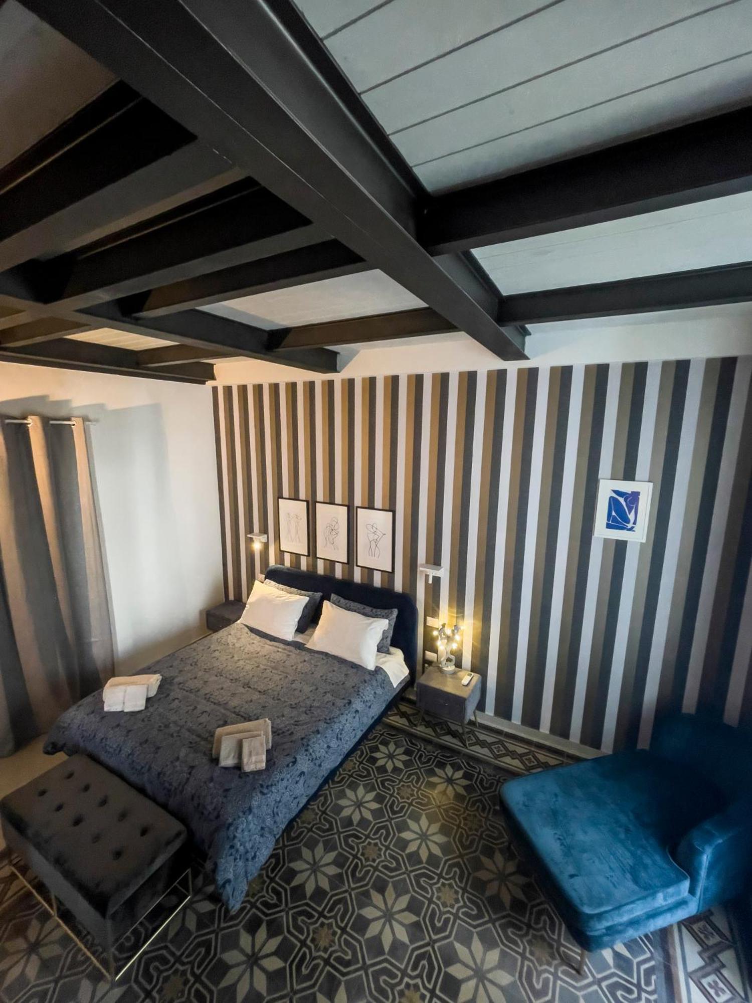 Saint Barth Guest House - Charming Rooms In Bari Zimmer foto