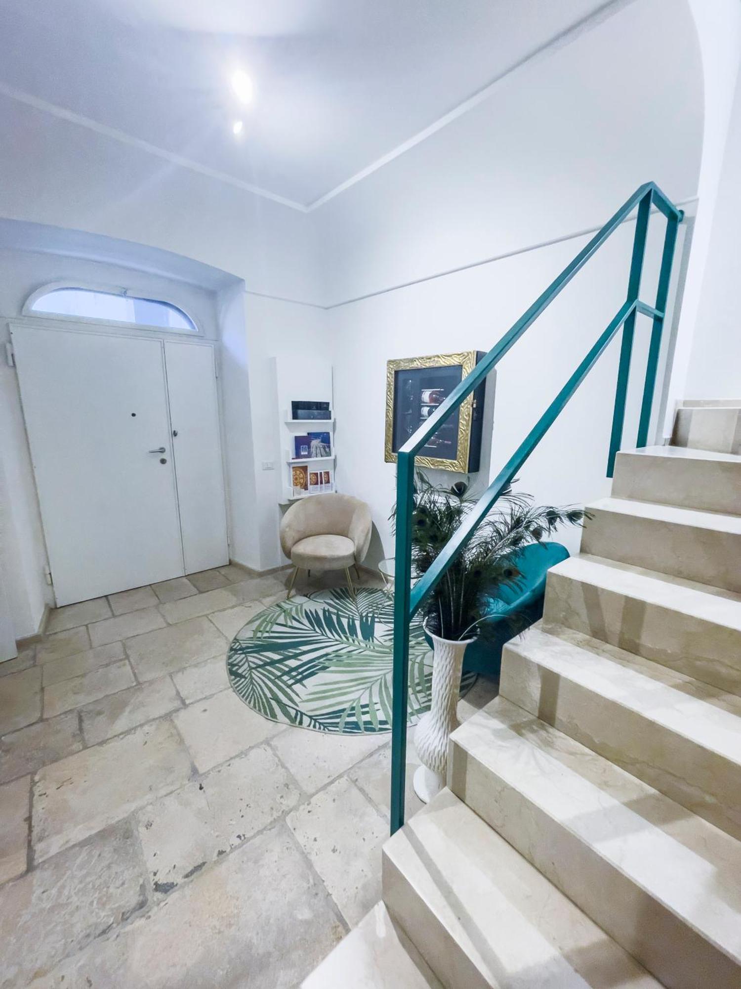 Saint Barth Guest House - Charming Rooms In Bari Exterior foto