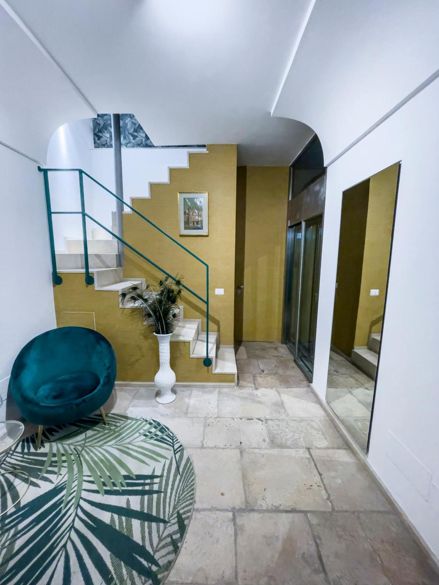Saint Barth Guest House - Charming Rooms In Bari Exterior foto